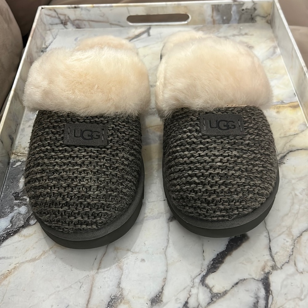 UGG Slippers - Size 10